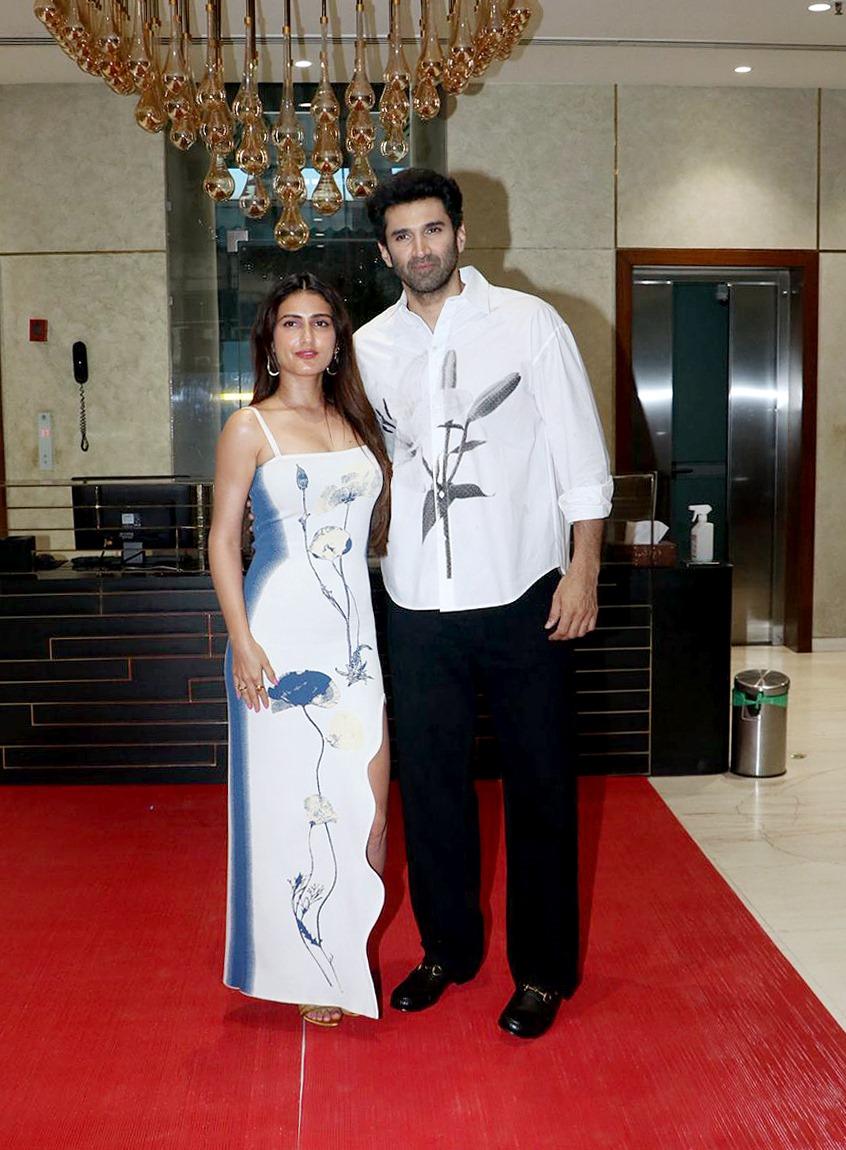 Fatima Sana Shaikh and Aditya Roy Kapur were seen posing as they attended a promotional event of Metro...In Dino in the city.